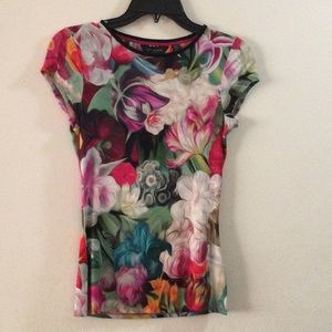 TED BAKER LONDON FLORAL TOP